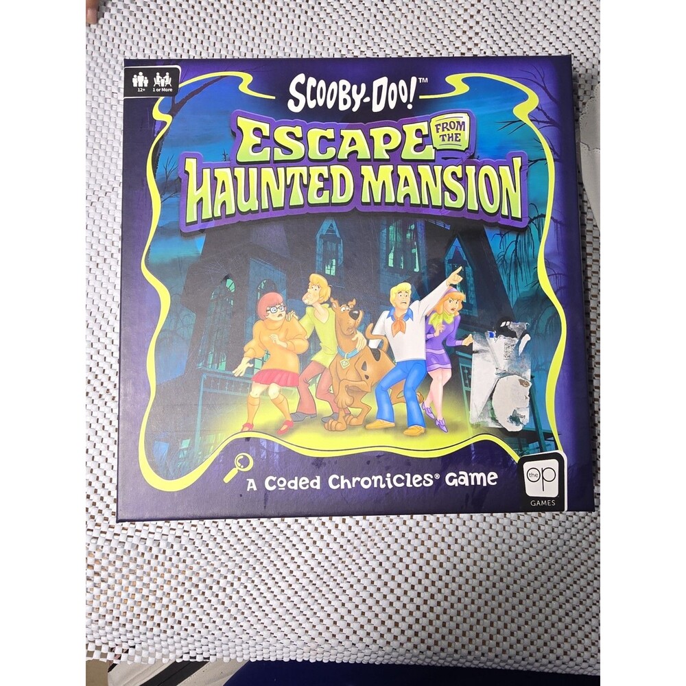 Scooby-Doo Escape From The Haunted Mansion Coded Chronicles Complete Board Game